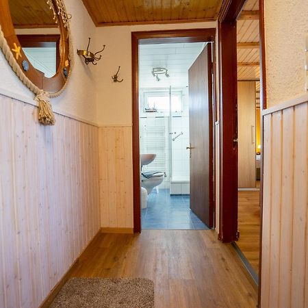 Godewind Haus Wattwurm Apartment Busum Exterior photo